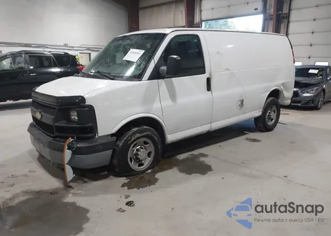 2016 Chevrolet Express 2500 Work Van z USA, uszkodzony, nr VIN 1GCWGAFF1G1174364